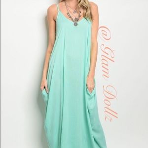 Super cute maxi 👗 dress